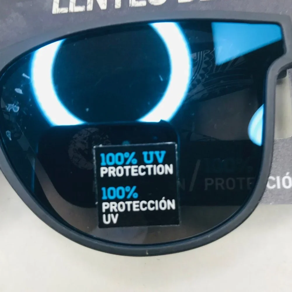 Mongoose Boys Black With Blue Mirror Lenses 100% UV Sunglasses New In Package